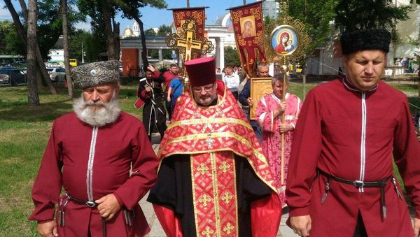 Крестный ход в Симферополе, приуроченный к 100-летию гибели царской семьи