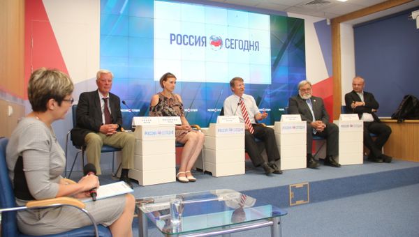 Пресс-конференция членов делегации из Республики Чехия в мультимедийном пресс-центре МИА Россия сегодня в Симферополе Пресс-конференция членов делегации из Республики Чехия в мультимедийном пресс-центре МИА Россия сегодня в Симферополе