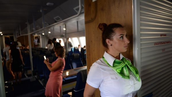 Запуск первого рейса пассажирского скоростного судна Комета в Севастополе