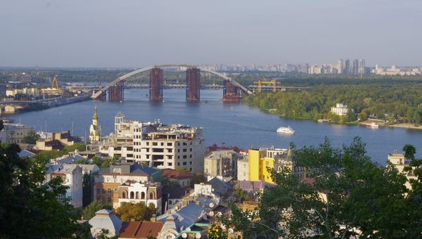 Вид на район Подол в Киеве