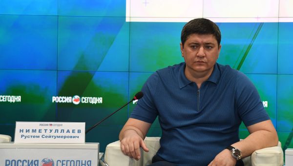 Заместитель председателя региональной общественной организации Къырым бирлиги (Единство Крыма) и Общественного совета крымско-татарского народа Рустем Ниметуллаев