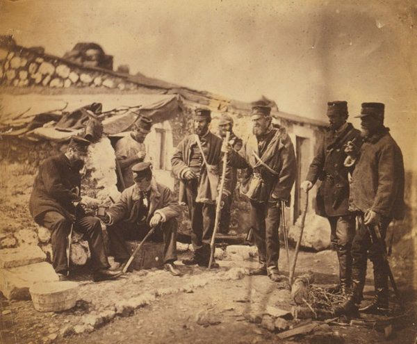 Работа военного фотографа Роджера Фентона. Офицеры 57-го полка