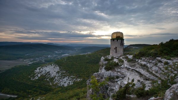 Пещерный монастырь Шулдан Пещерный монастырь Шулдан