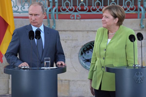 Рабочий визит президента РФ В. Путина в Германию