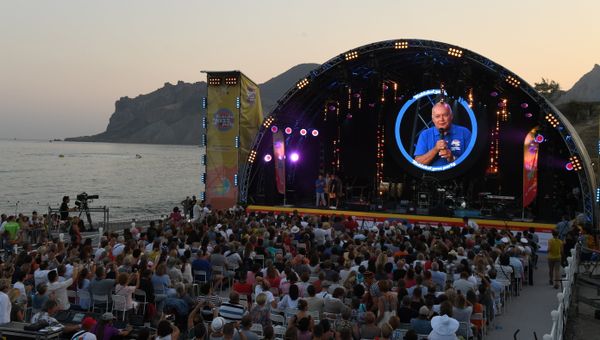 Открытие Koktebel Jazz Party-2018. Генеральный директор МИА Россия сегодня Дмитрий Киселев