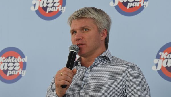 Министр спорта России Павел Колобков на пресс-конференции в Коктебеле в рамках второго дня международного джазового фестиваля Koktebel Jazz Party. 25 августа 2018