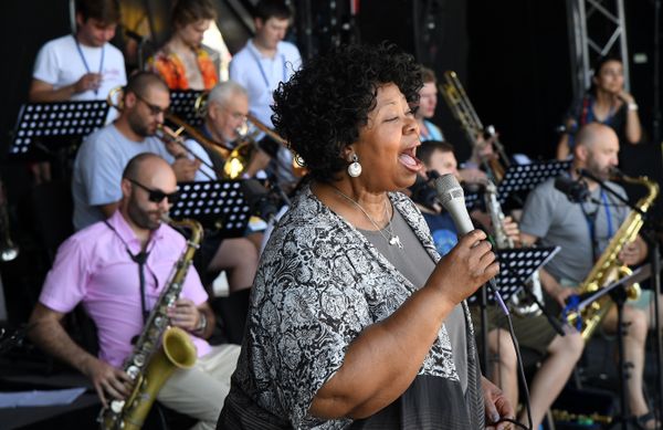 Репетиция джазовой вокалистки из США Деборы Браун на фестивале Koktebel Jazz Party-2018 Репетиция джазовой вокалистки из США Деборы Браун на фестивале Koktebel Jazz Party-2018