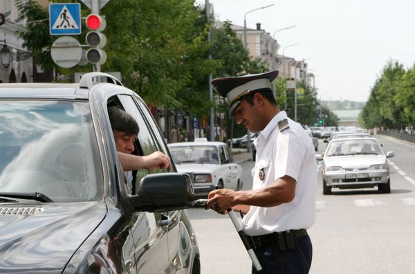 Работа сотрудников ГИБДД города Грозный