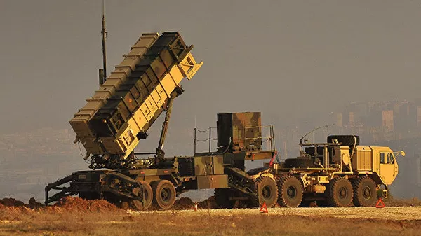 Зенитно-ракетный комплекс Patriot Зенитно-ракетный комплекс Patriot