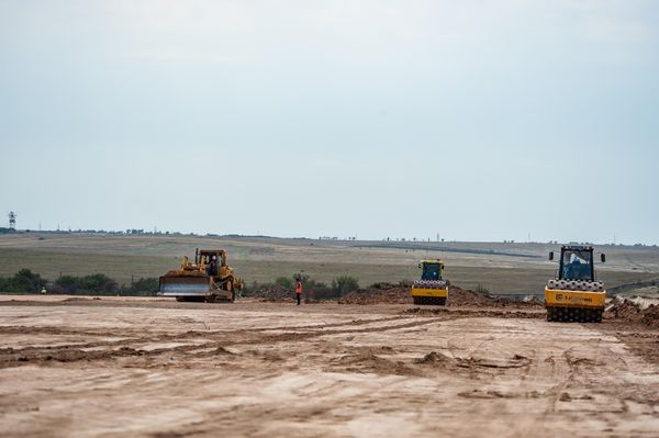 Реконструкция взлетно-посадочной полосы в аэропорту Симферополь