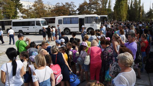 Видео отправки детей из Армянска в крымские санатории Видео отправки детей из Армянска в крымские санатории