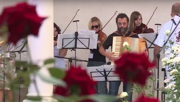 Музыкальный фестиваль Дворцы Крыма — дворцы Санкт-Петербурга в Ливадийском дворце