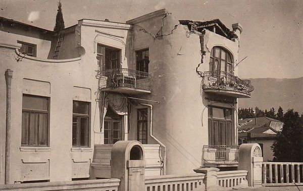 Последствия землетрясения в сентябре 1927 года в Крыму Последствия землетрясения в сентябре 1927 года в Крыму