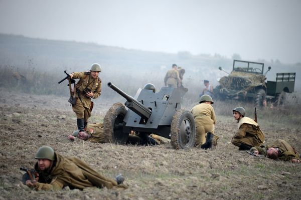 Реконструкция сражения за Севастополь в мае 1944 года в рамках Крымского военно-исторического фестиваля