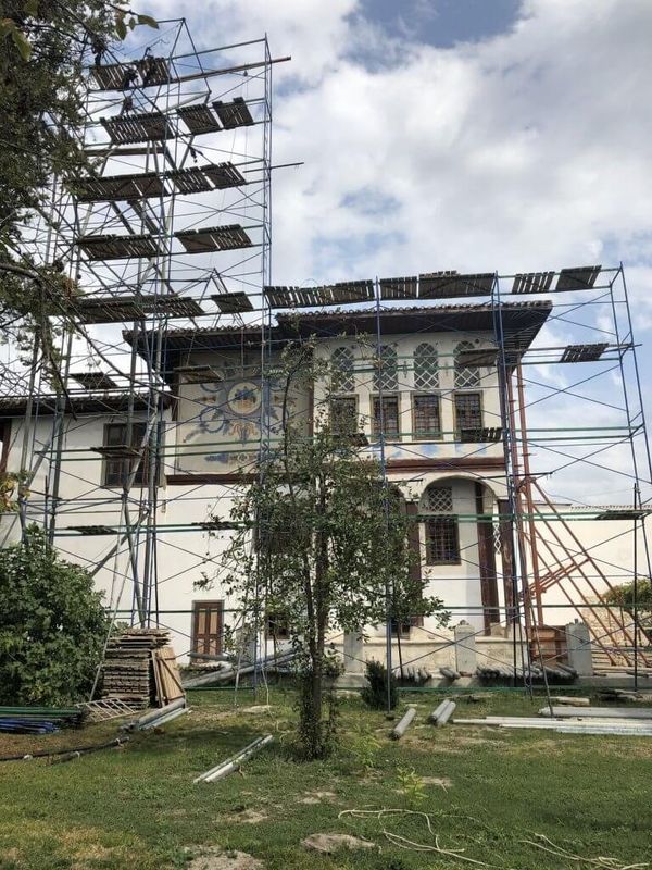 Реставрационные работы в Ханском дворце в Бахчисарае