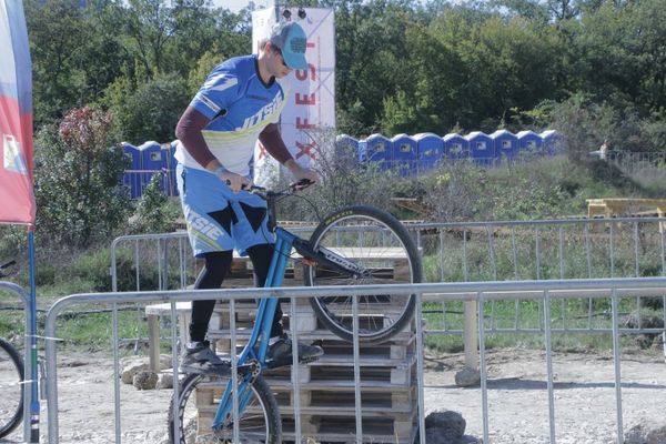 Фестиваль экстремальных видов спорта и туризма X-Fest-2018 в Севастополе Фестиваль экстремальных видов спорта и туризма X-Fest-2018 в Севастополе