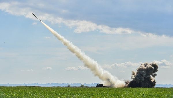 Украинские военные провели испытания новой украинской высокоточной управляемой боевой ракеты, 26 мая 2017 Украинские военные провели испытания новой украинской высокоточной управляемой боевой ракеты, 26 мая 2017