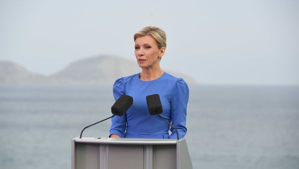 Брифинг официального представителя МИД России Марии Захаровой в Коктебеле