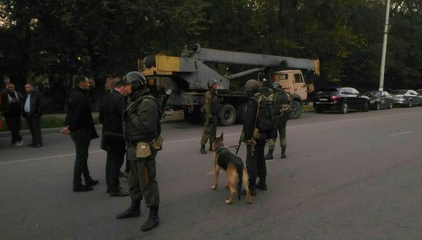 На месте взрыва в Керченском политехническом колледже. 17 октября 2018