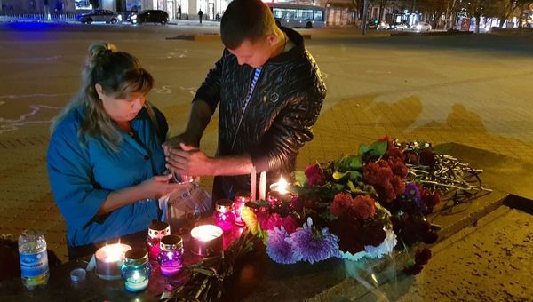 Траурные мероприятия в Симферополе в связи с трагедией в Керченском политехническом колледже. 17 октября 2018 Траурные мероприятия в Симферополе в связи с трагедией в Керченском политехническом колледже. 17 октября 2018