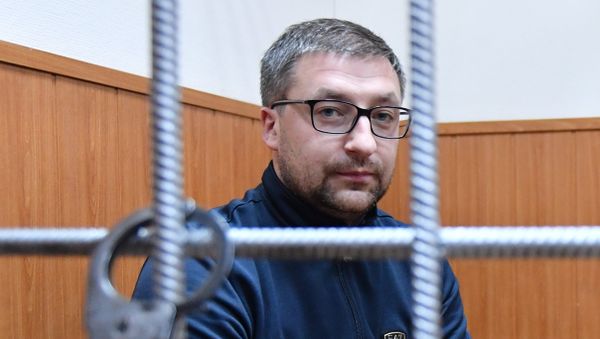 Бывший заместитель председателя комитета конкурентной политики Крыма Ярослав Сливка на заседании Басманного суда Москвы, где рассматривается ходатайство следствия об его аресте. 18 октября 2018