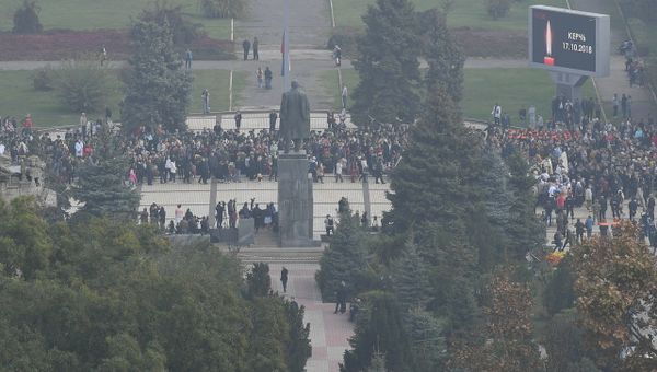 Церемония прощания с погибшими в результате трагедии в Керчи