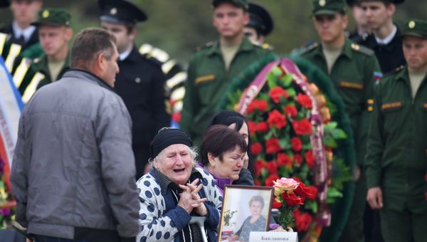 Церемония прощания с погибшими при нападении на Керченский политехнический колледж. 19 октября 2018