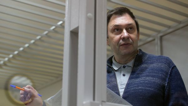 Руководитель портала РИА Новости Украина Кирилл Вышинский на заседании в Херсонском апелляционном суде