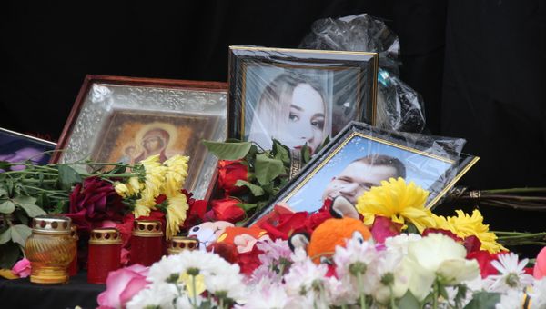 Народный мемориал в память о погибших в Керченском политехническом колледже