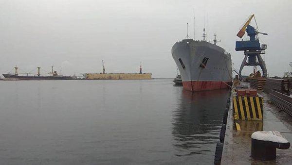 Корабль ВМС Украины в Мариуполе. Архивное фото