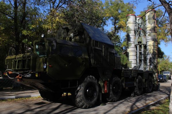 Информационно-агитационная акция Военная служба по контракту – твой выбор! в Феодосии Информационно-агитационная акция Военная служба по контракту – твой выбор! в Феодосии