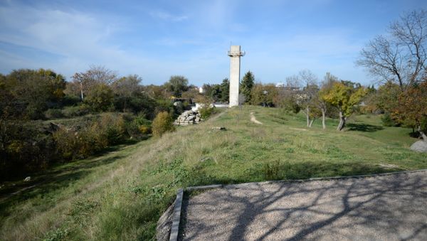 Правый фланг четвертого бастиона до начала раскопок