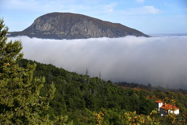 Гора Аю-Даг на Южном берегу Крыма