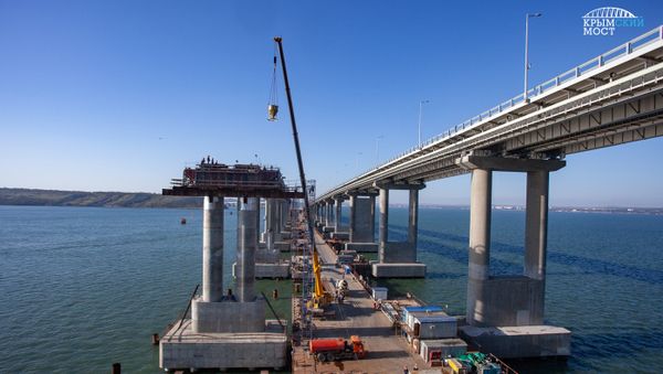 Строительство железнодорожной части Крымского моста