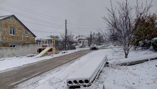 Снег в Старом Крыму. 13 ноября 2018 Снег в Старом Крыму. 13 ноября 2018