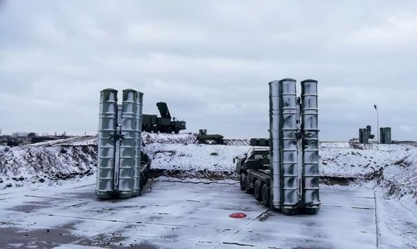 Дивизион зенитной ракетной системы (ЗРС) С-400 Триумф заступил на боевое дежурство в Джанкое. 29 ноября 2018