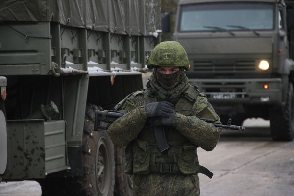 Зенитно-ракетные комплексы С-400 Триумф развернуты на территории воинской части в Джанкое. 29 ноября 2018