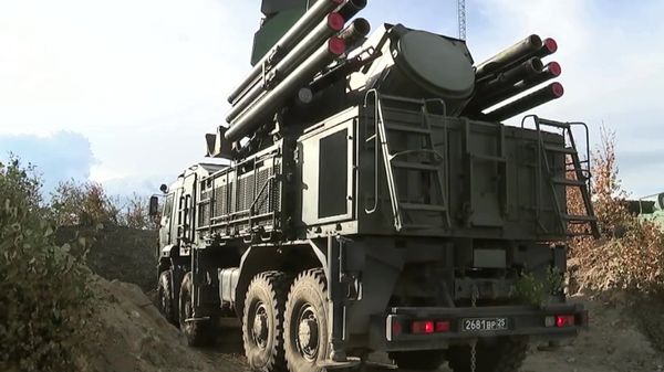 Самоходный ЗРПК наземного базирования Панцирь-С 
