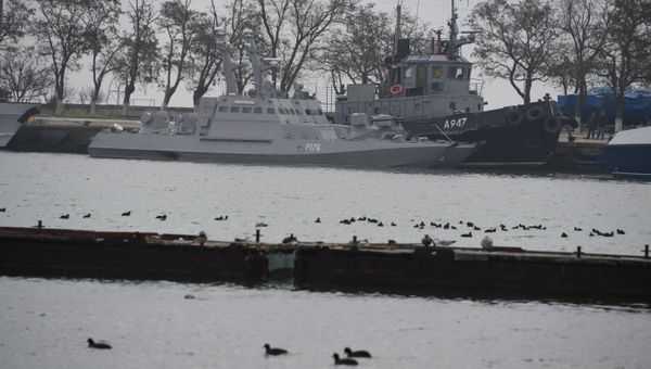 Задержанные украинские суда ВМСУ в порту Керчи