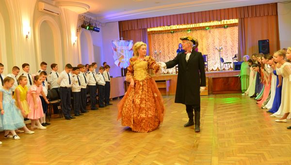 Кадетский бал в Феодосии