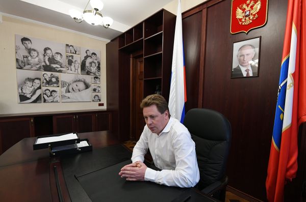 Губернатор Севастополя Дмитрий Овсянников Губернатор Севастополя Дмитрий Овсянников