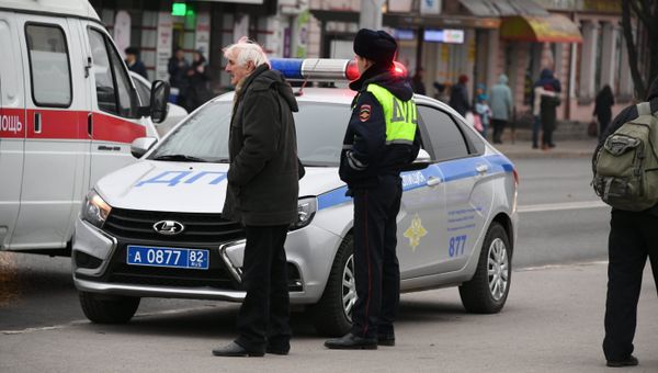 В Симферополе на площади Ленина троллейбус сбил пешехода