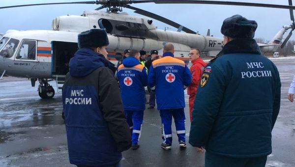 Сотрудники МЧС России Сотрудники МЧС России