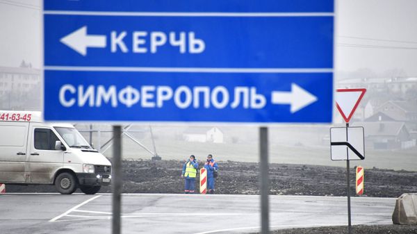 Во время открытия движения транспорта по двум полосам в рамках запуска первого этапа трассы Таврида