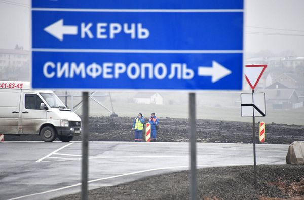 Во время открытия движения транспорта по двум полосам в рамках запуска первого этапа трассы Таврида 