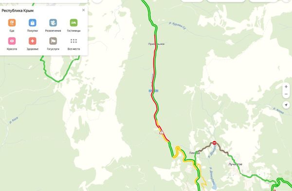 Пробка в районе Ангарского перевала в Крыму. 2 января 2019