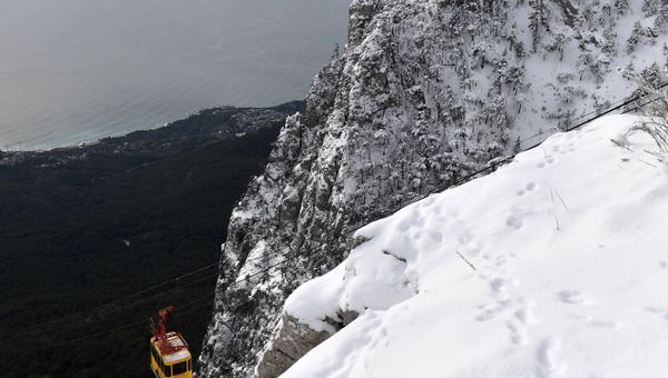 Вагон канатной дороги на плато Ай-Петри в Крыму