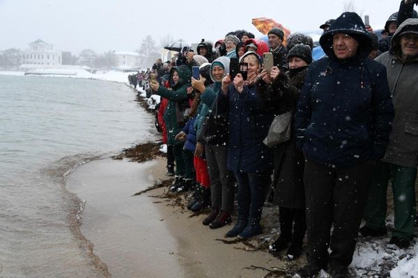 В Евпатории состоялся традиционный рождественский слет моржей