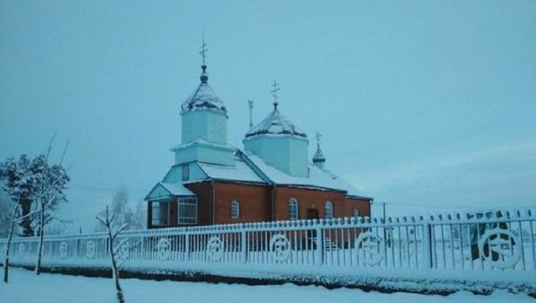 Свято-Михайловский храм в Волынской области Свято-Михайловский храм в Волынской области