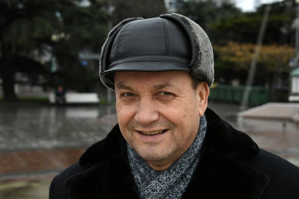 Отдыхающий из Киева Юрий на набережной Ялты